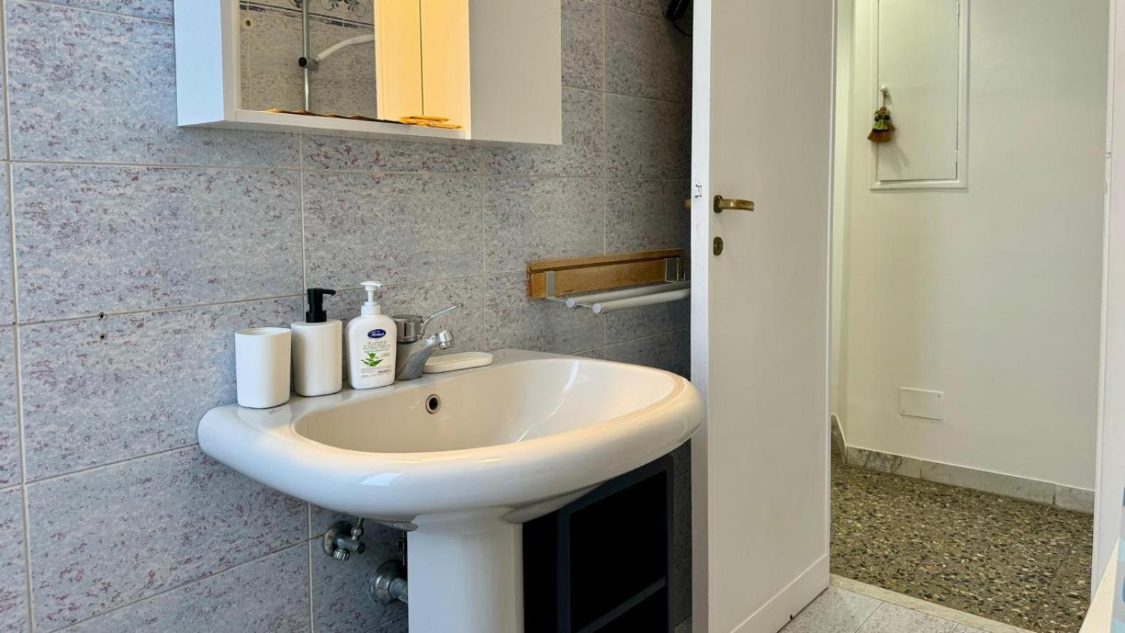 Quiet Nest In The Heart Of Gianicolo Roma