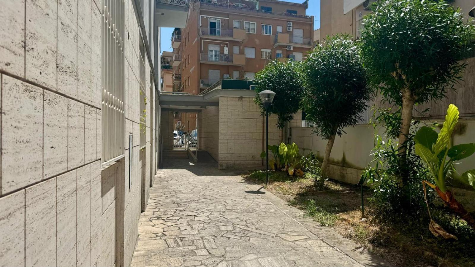 Quiet Nest In The Heart Of Gianicolo Appartamento Roma